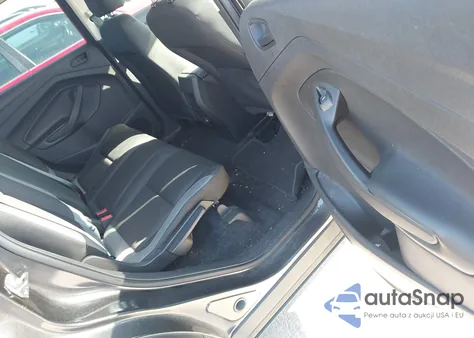 2016 Ford Escape S from USA, damaged, VIN 1FMCU0F7XGUA97132